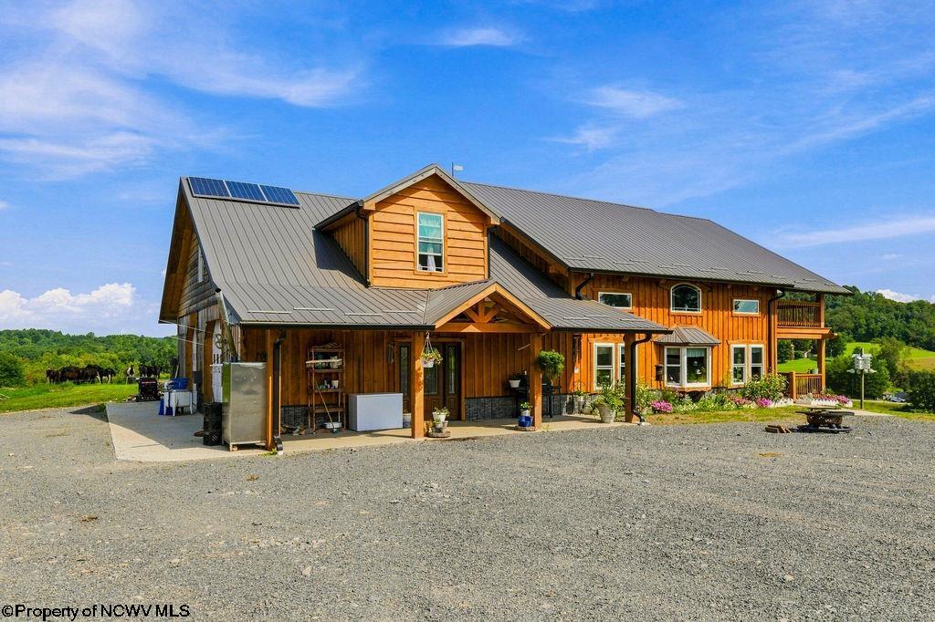 9421 Morgantown Pike Philippi WV 26416