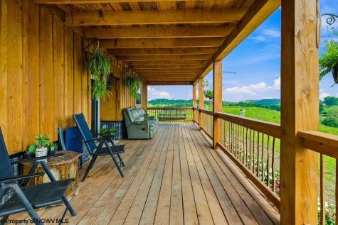 9421 Morgantown Pike Philippi WV 26416