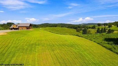 9421 Morgantown Pike Philippi WV 26416