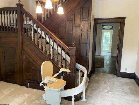 28 Central Avenue Buckhannon WV 26201-4033