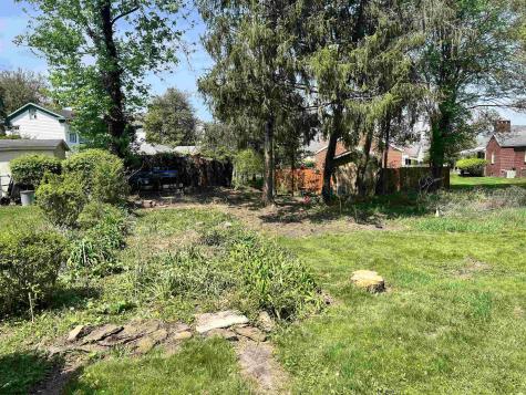 28 Central Avenue Buckhannon WV 26201-4033