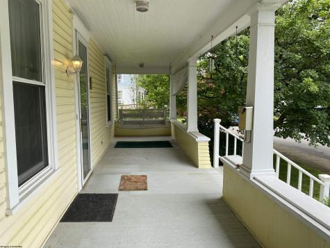 28 Central Avenue Buckhannon WV 26201-4033