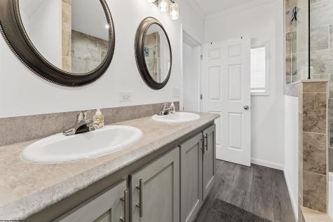 238 E Meadowlark Drive Bruceton Mills WV 26525