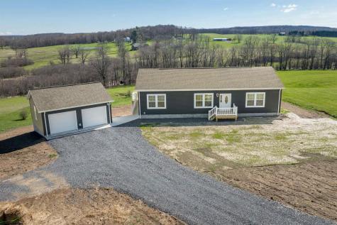 238 E Meadowlark Drive Bruceton Mills WV 26525