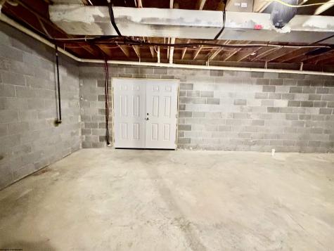 238 E Meadowlark Drive Bruceton Mills WV 26525