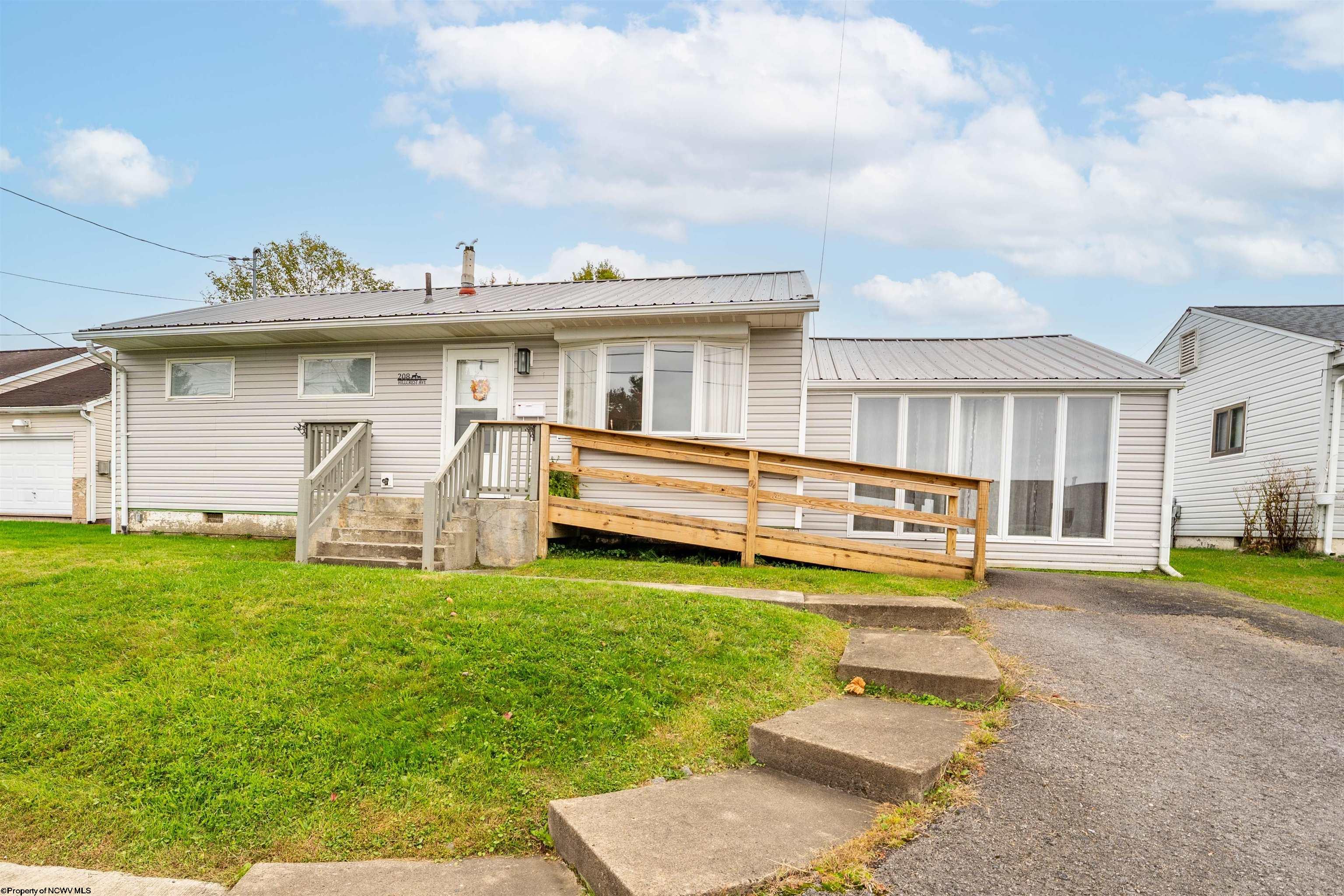 208 W Hillcrest Avenue Morgantown WV 26501