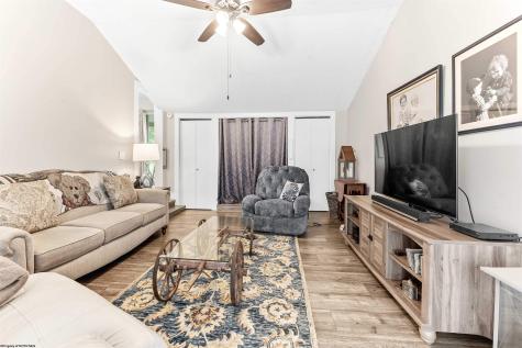 208 W Hillcrest Avenue Morgantown WV 26501