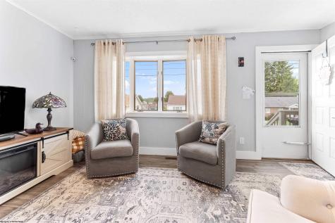 208 W Hillcrest Avenue Morgantown WV 26501