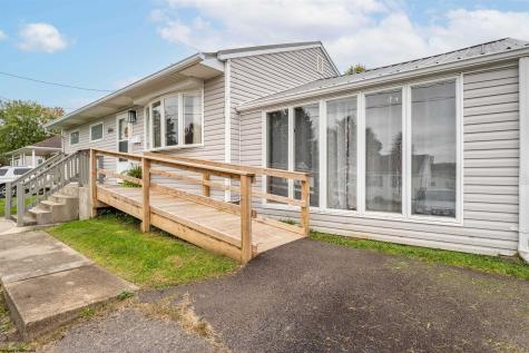 208 W Hillcrest Avenue Morgantown WV 26501