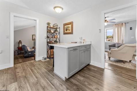 208 W Hillcrest Avenue Morgantown WV 26501