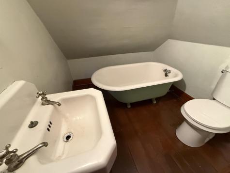 455 Washington Avenue Clarksburg WV 26301