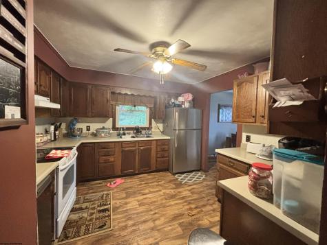222 Lee Street Belington WV 26250