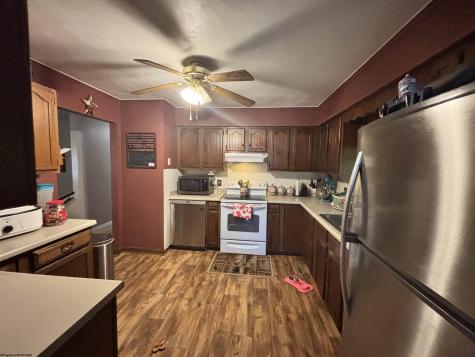 222 Lee Street Belington WV 26250