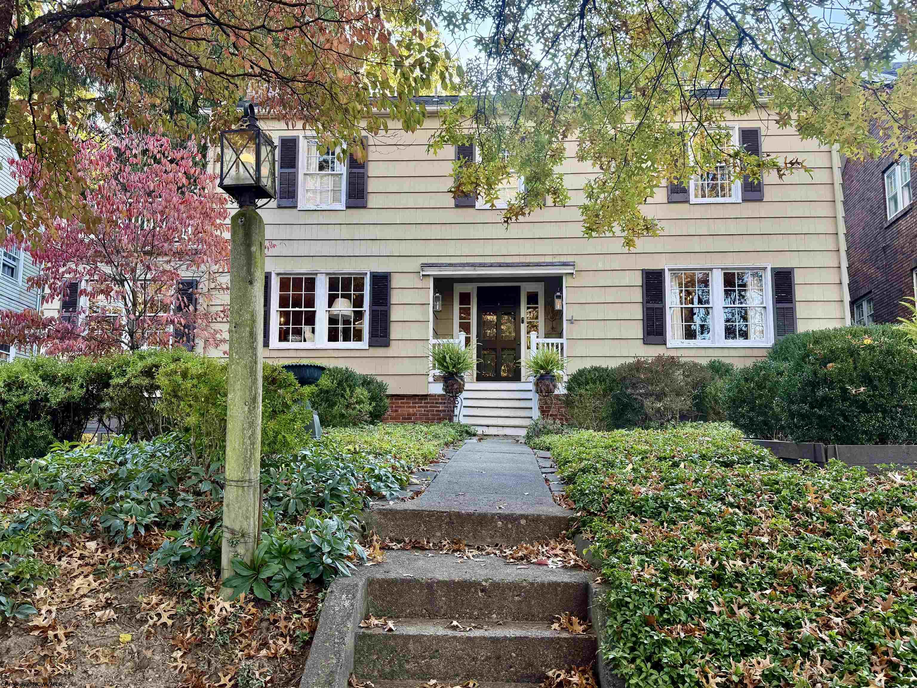 910 8th Street Fairmont WV 26554