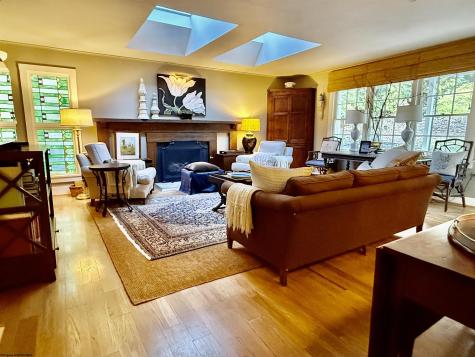 910 8th Street Fairmont WV 26554