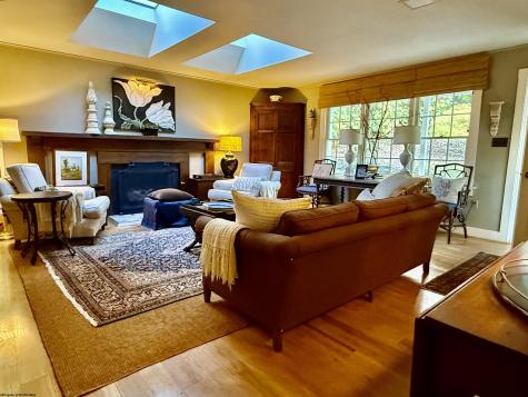 910 8th Street Fairmont WV 26554