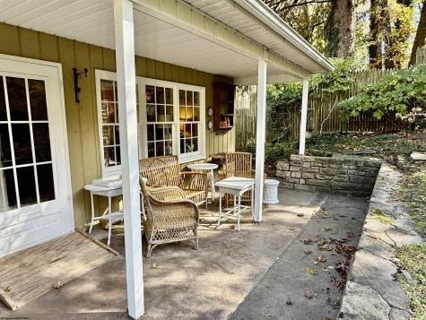 910 8th Street Fairmont WV 26554