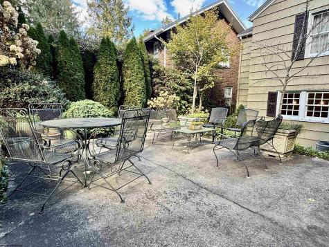 910 8th Street Fairmont WV 26554