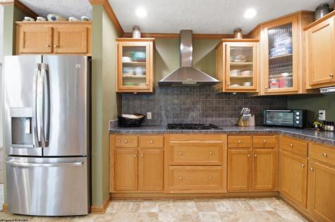 850 Oak Street Anmoore WV 26323