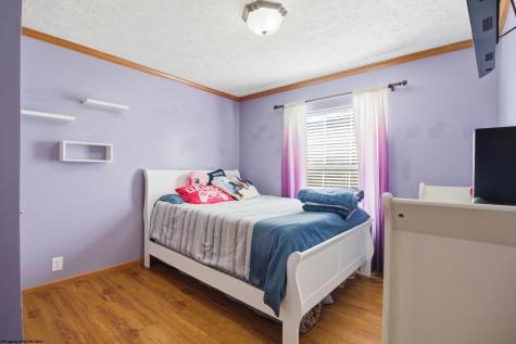 850 Oak Street Anmoore WV 26323