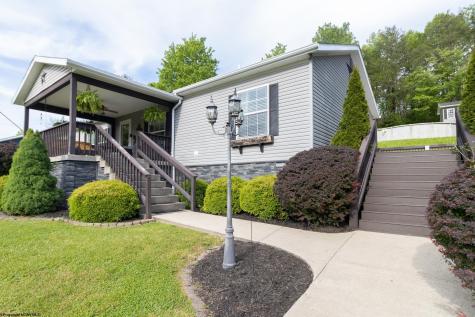 850 Oak Street Anmoore WV 26323