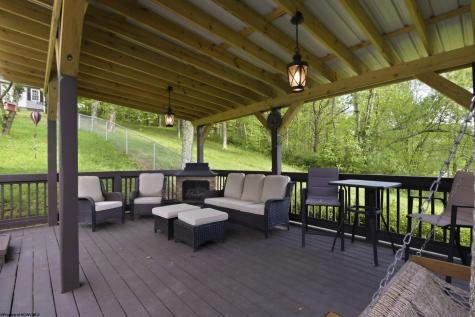 850 Oak Street Anmoore WV 26323