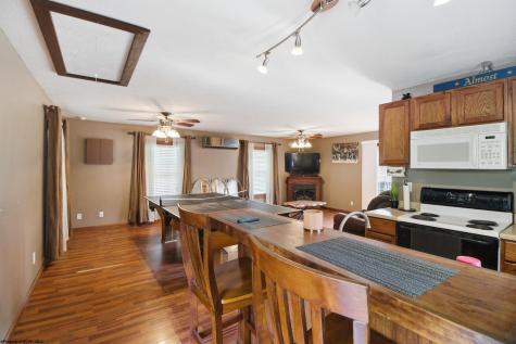 850 Oak Street Anmoore WV 26323