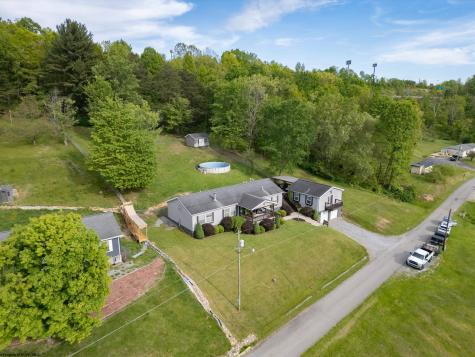 850 Oak Street Anmoore WV 26323