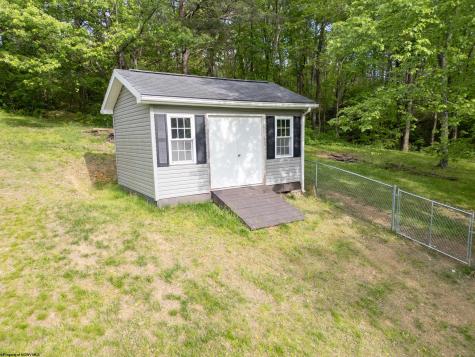 850 Oak Street Anmoore WV 26323