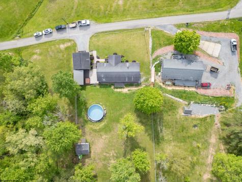 850 Oak Street Anmoore WV 26323