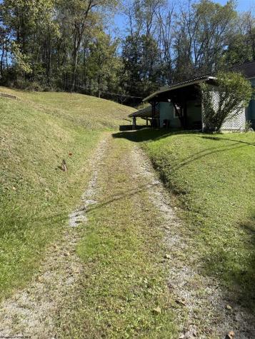 355 George Street Weston WV 26452