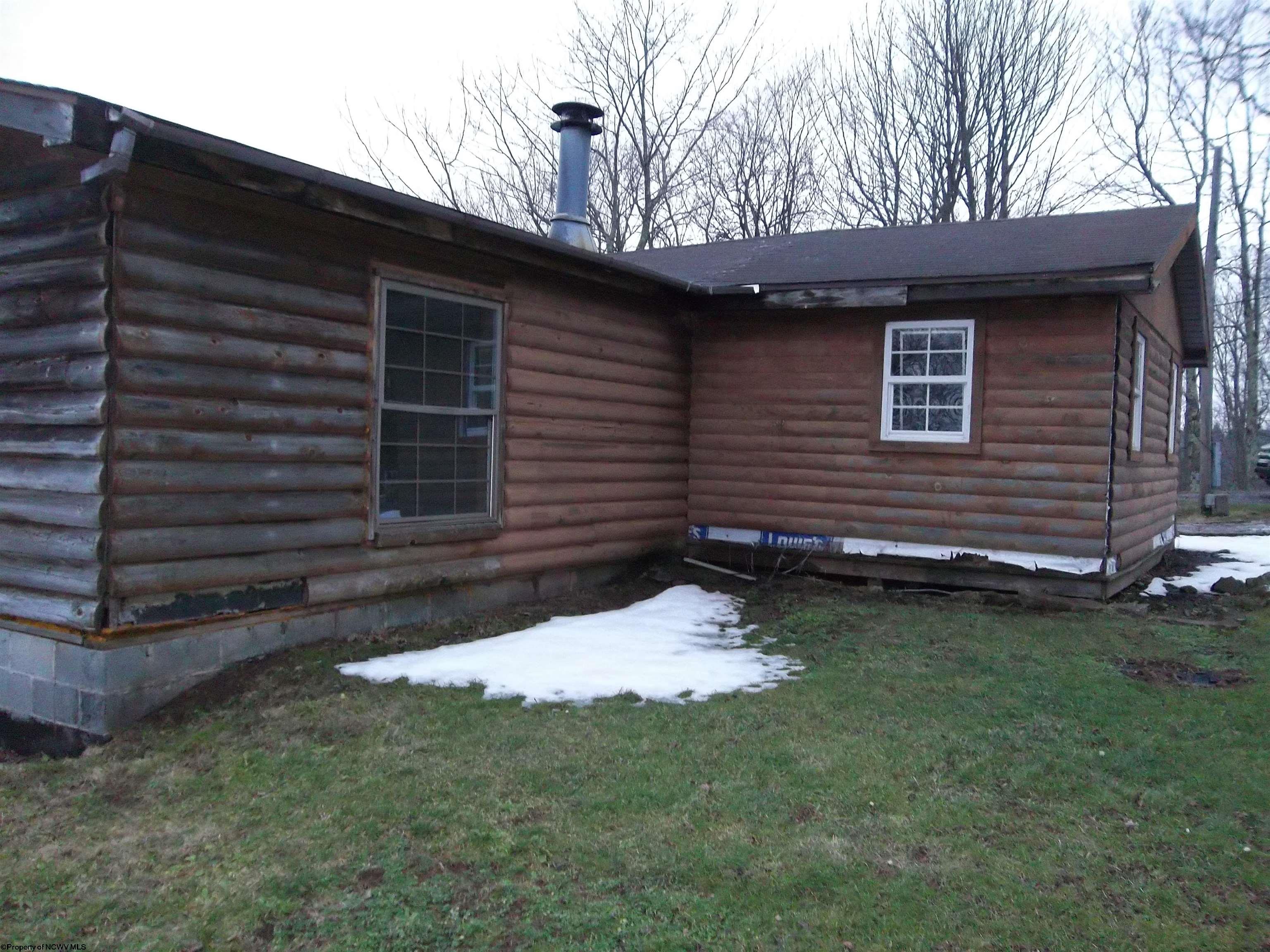 352 Arlington Avenue Terra Alta WV 26764-1342