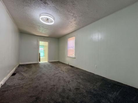 1020 E Main Street Mannington WV 26582