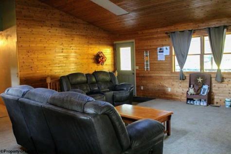 91 Imperial Woods Drive Kingwood WV 26537