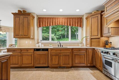 6011 Woodlands Bluff Road Morgantown WV 26508