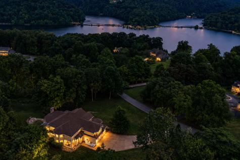 6011 Woodlands Bluff Road Morgantown WV 26508