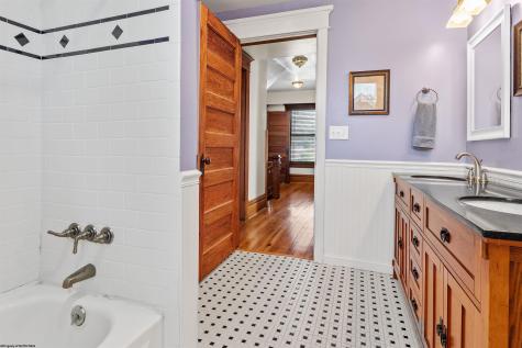 416 Cedar Street Morgantown WV 26501