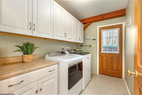 112 Sorrel Court Terra Alta WV 26764
