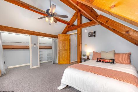 112 Sorrel Court Terra Alta WV 26764