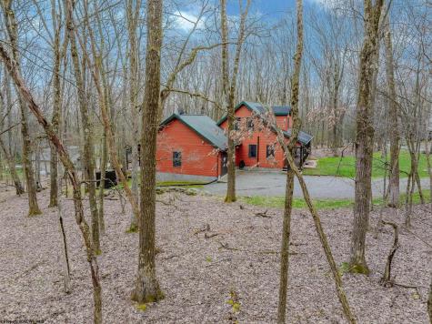 112 Sorrel Court Terra Alta WV 26764
