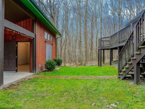 112 Sorrel Court Terra Alta WV 26764