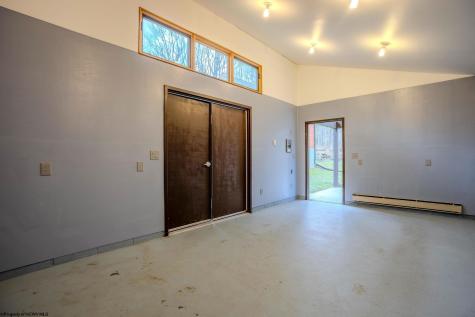 112 Sorrel Court Terra Alta WV 26764