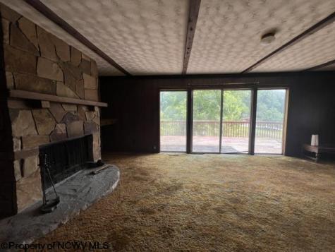 564 Maple Lake Road Bridgeport WV 26330