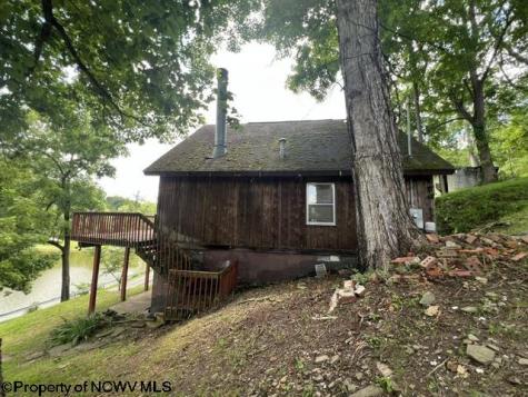 564 Maple Lake Road Bridgeport WV 26330