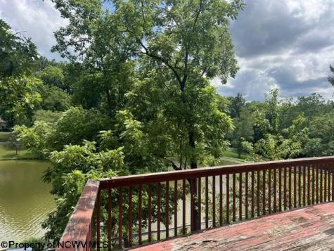 564 Maple Lake Road Bridgeport WV 26330