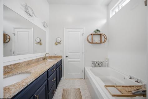 152 Oakwood Circle Bridgeport WV 26330