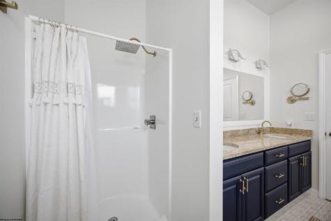 152 Oakwood Circle Bridgeport WV 26330