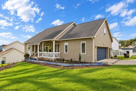 152 Oakwood Circle Bridgeport WV 26330