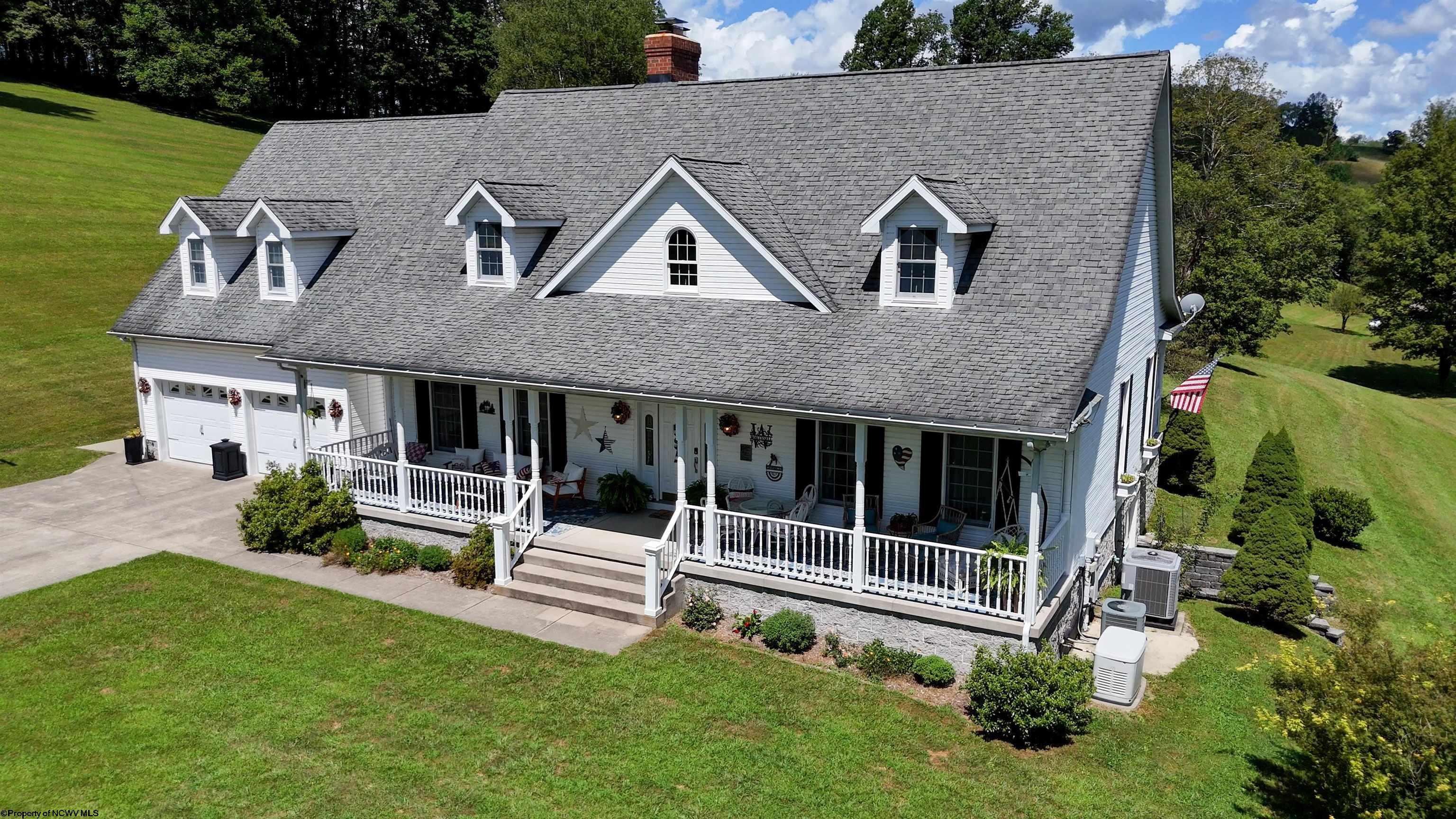 71 Foxmoor Road Belington WV 26250