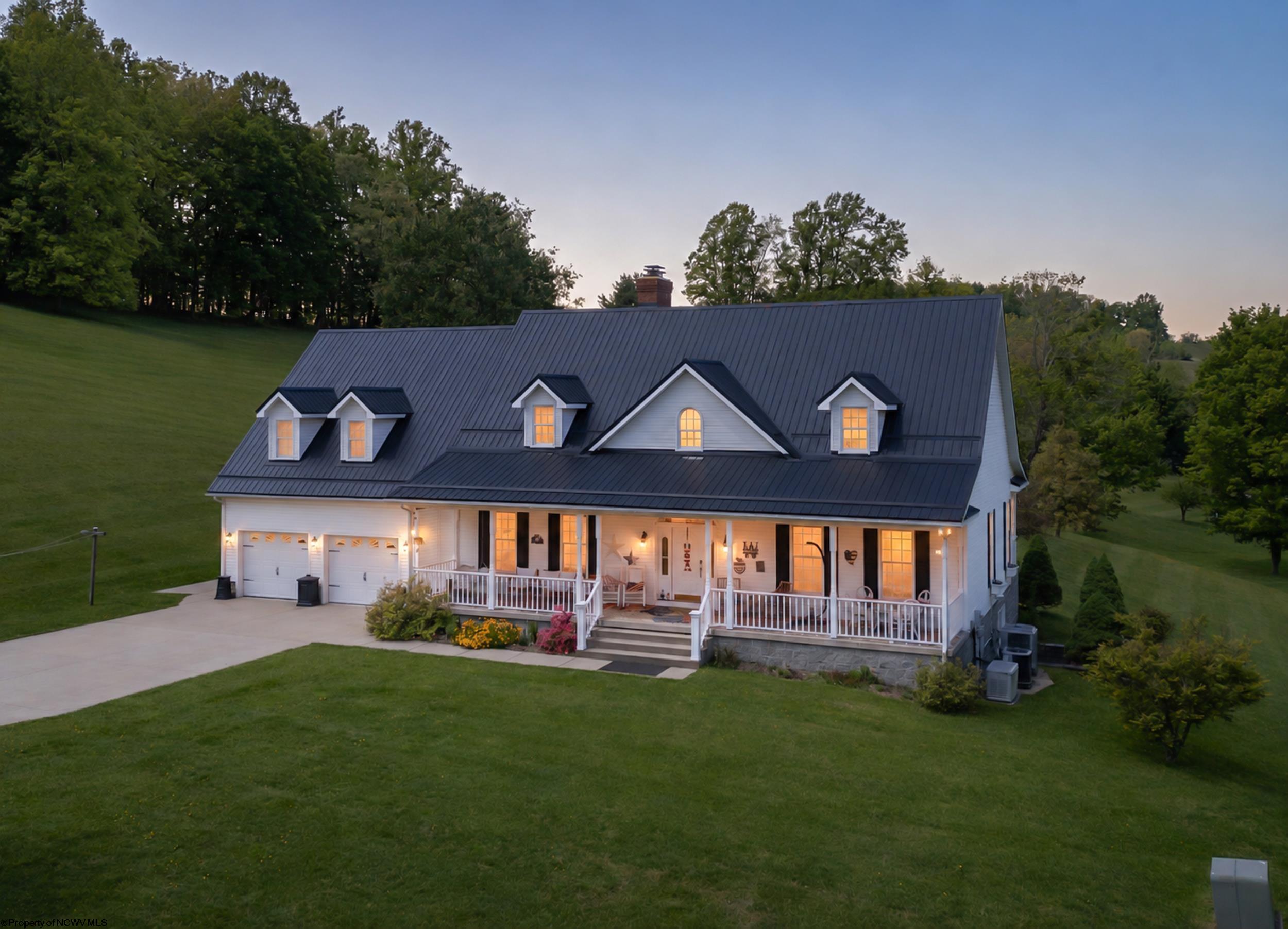 71 Foxmoor Road Belington WV 26250